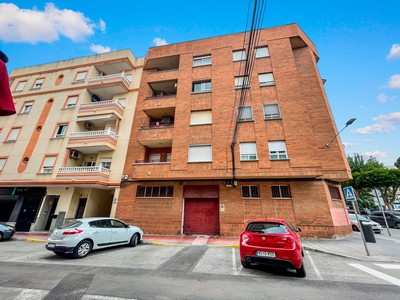 GRAN RESIDENCIA EN GUARDAMAR CENTRO | 195.000 €
