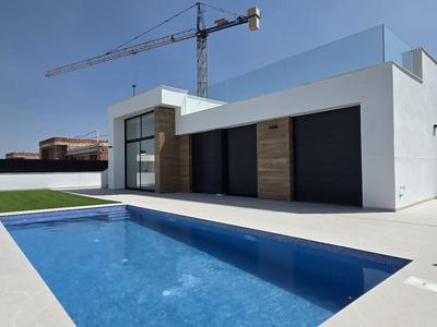 Villa Independiente · Obra Nueva · 726